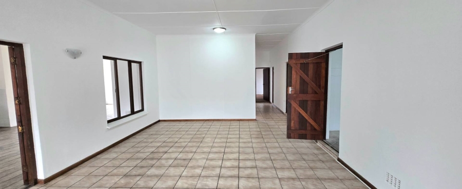 3 Bedroom Property for Sale in Franskraal Western Cape